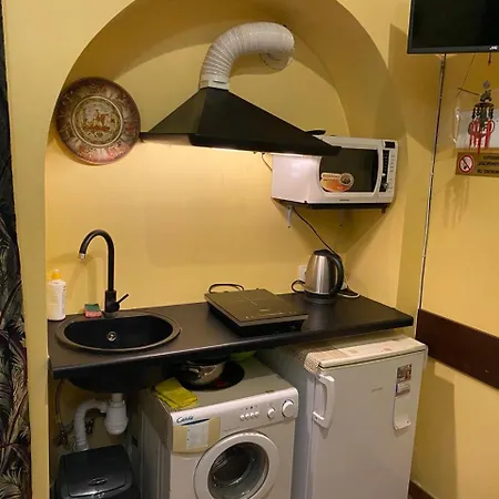 Apartmenti Near Opera Theater Apartment